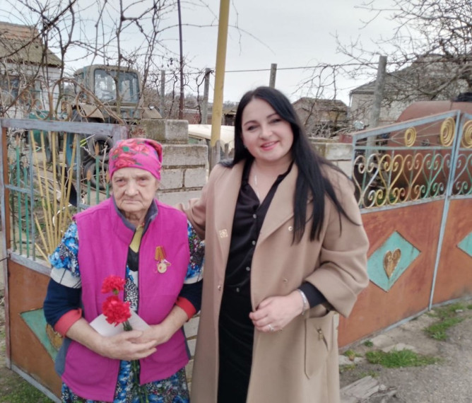 Юбилейные медали Победы вручены ветеранам Скадовского округа. Юбилейные медали Победы вручены ветеранам Скадовского округа.