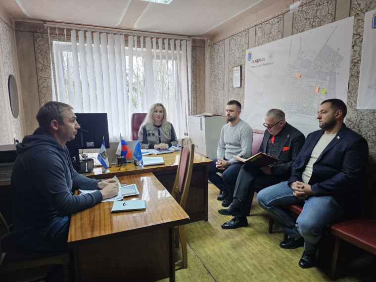 Заседание закупочной комиссии в Скадовском МО: выбор поставщиков. Заседание закупочной комиссии в Скадовском МО: выбор поставщиков.